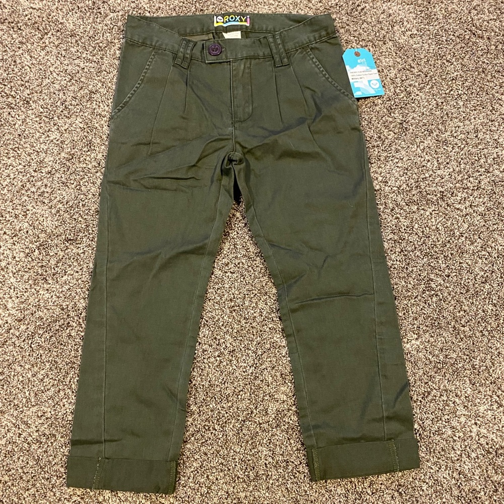 Roxy Girls Sz 10 Capris - new with tags